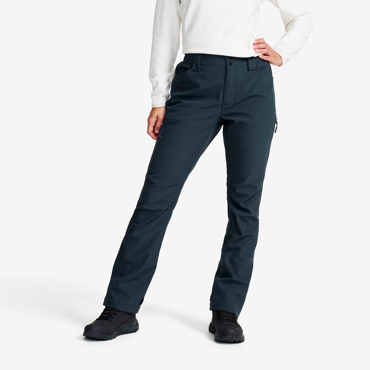 Hiball Essential Softshell Pants Dame Blueberry, Størrelse:4XL – Dame > Bukser > Softshellbukser Hiball Essential Softshell Pants Dame Blueberry, Størrelse:4XL – Dame > Bukser > Softshellbukser